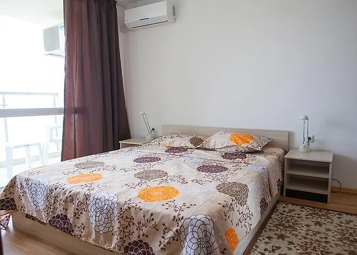 Salena In Saint George Complex Appartement *