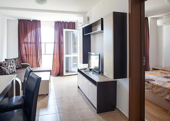 Salena In Saint George Complex Appartement *